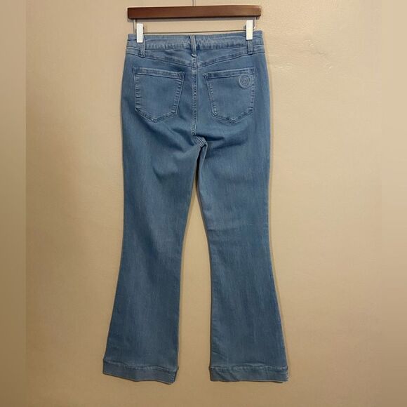 Laurie Felt Los Angeles Silky Flare Stretch Technology pull on light denim 28 - Picture 2 of 11